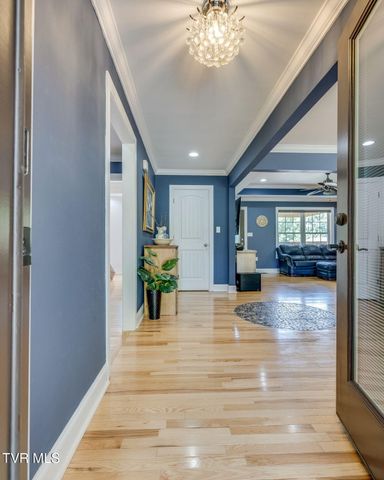564 Dogwood Drive, Kingsport, TN 37663