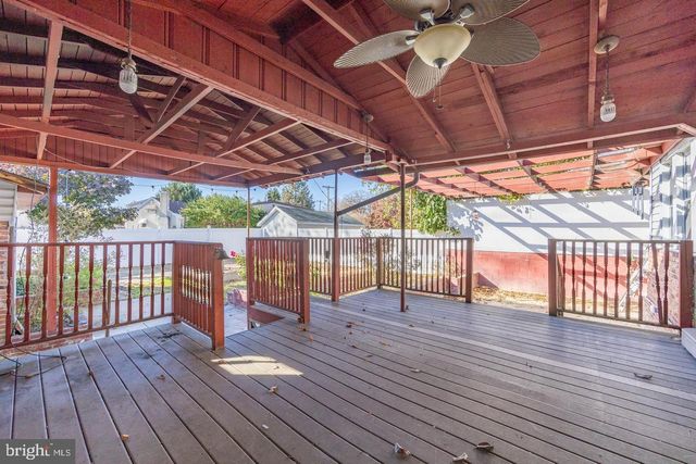 608 BETHEL AVE, Aston, PA 19014