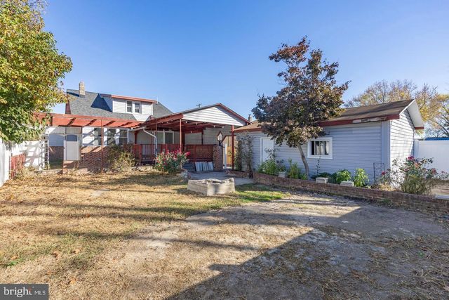 608 BETHEL AVE, Aston, PA 19014