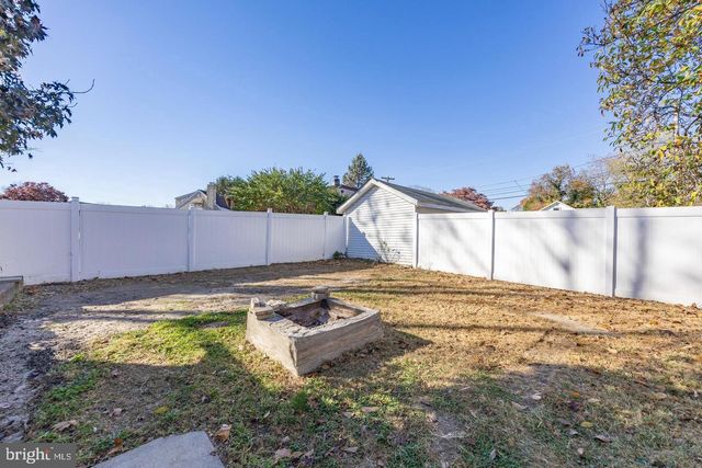 608 BETHEL AVE, Aston, PA 19014