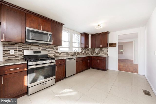 608 BETHEL AVE, Aston, PA 19014