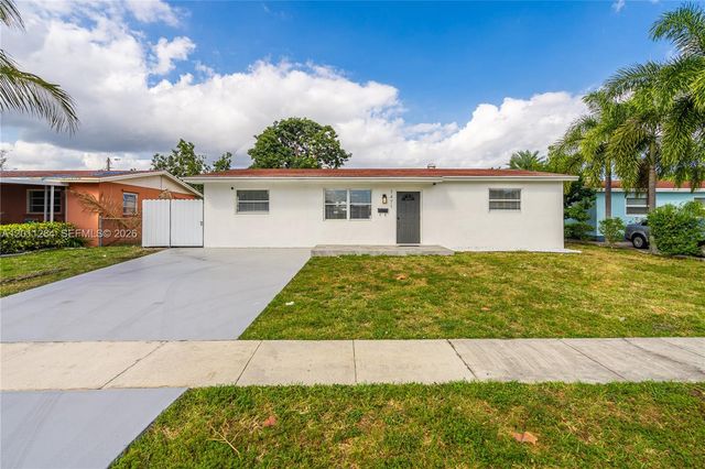 7471 Hope Street, Hollywood, FL 33024
