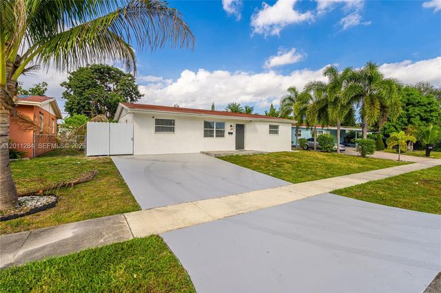 7471 Hope Street, Hollywood, FL 33024