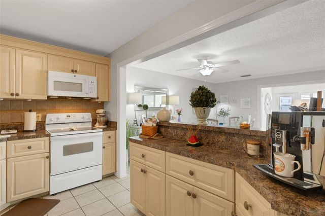 115 ELMWOOD CIRCLE 115, Seminole, FL 33777