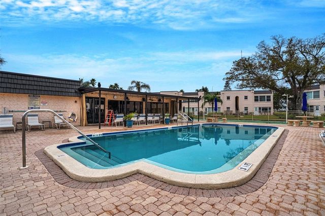 115 ELMWOOD CIRCLE 115, Seminole, FL 33777