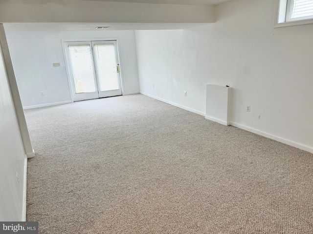 22008 IVY LEAF DR, Boyds, MD 20841
