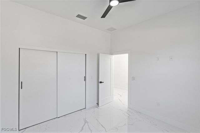 5008 N Obispo CIR, Labelle, FL 33935