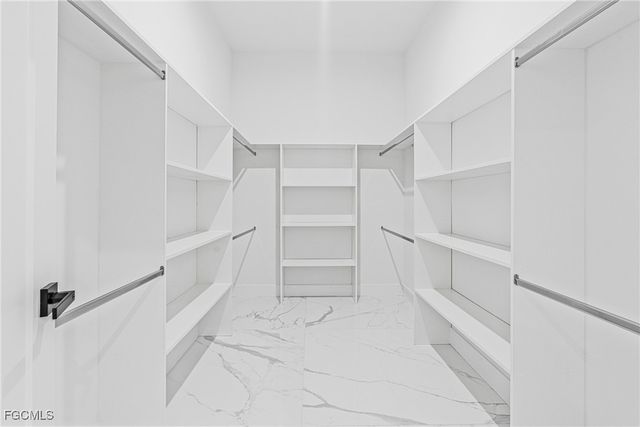 5008 N Obispo CIR, Labelle, FL 33935