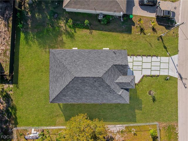 5008 N Obispo CIR, Labelle, FL 33935