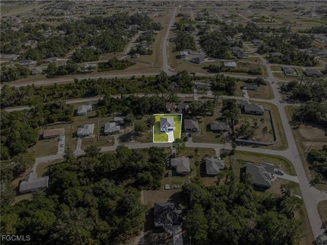 5008 N Obispo CIR, Labelle, FL 33935