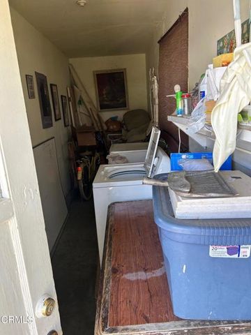 2484 Fernwood Drive, Ventura, CA 93001