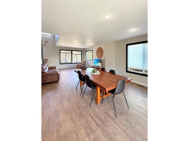 935 Brittany Way, Highlands Ranch, CO 80126