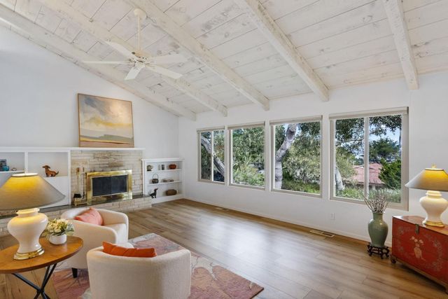 691 Fernwood Avenue, Monterey, CA 93940
