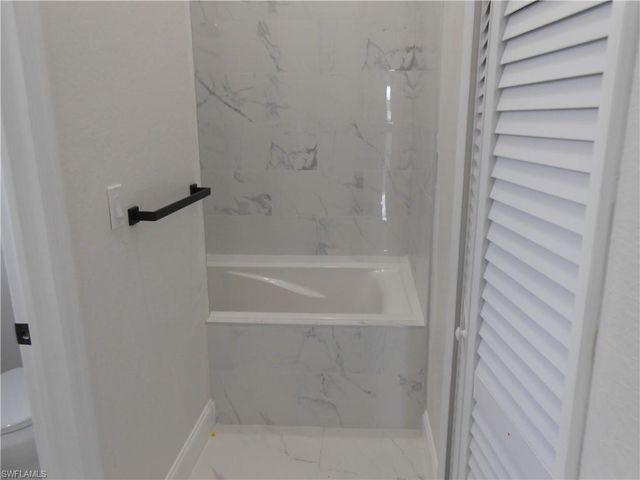 2809 55th ST W, Lehigh Acres, FL 33971