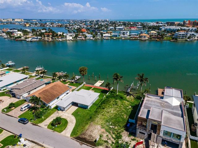 17043 DOLPHIN DRIVE, North Redington Beach, FL 33708