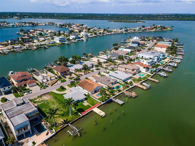 17043 DOLPHIN DRIVE, North Redington Beach, FL 33708