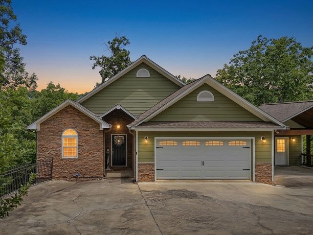 474 Seneca Way, Ellijay, GA 30540