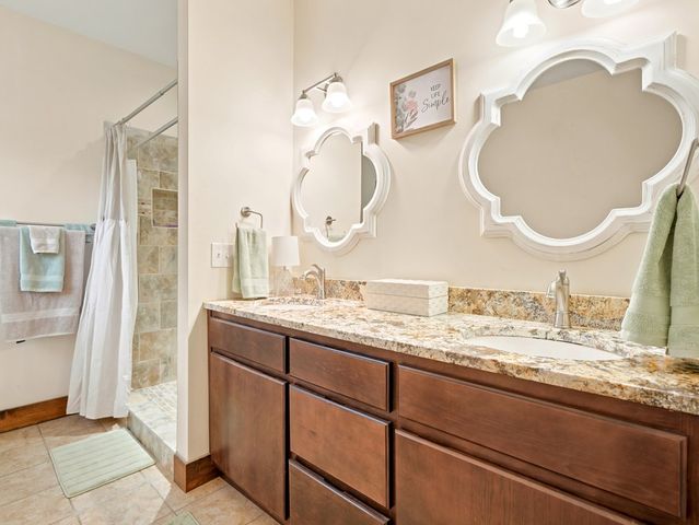 474 Seneca Way, Ellijay, GA 30540