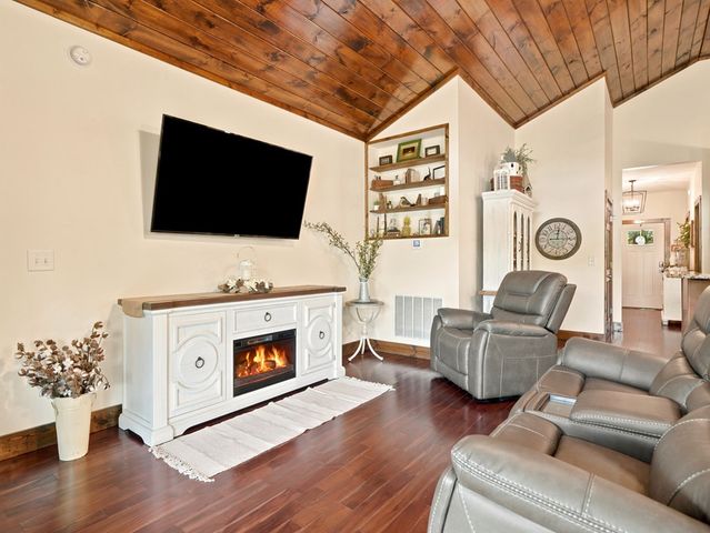 474 Seneca Way, Ellijay, GA 30540