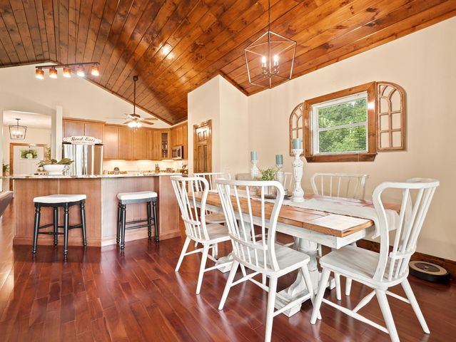 474 Seneca Way, Ellijay, GA 30540