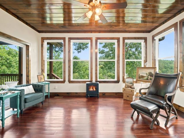 474 Seneca Way, Ellijay, GA 30540