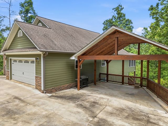 474 Seneca Way, Ellijay, GA 30540