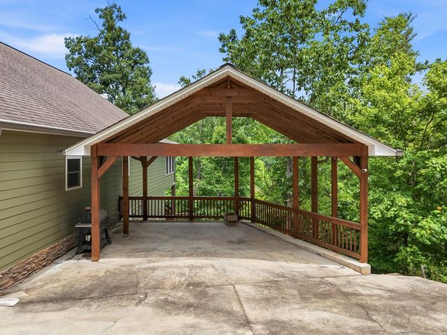 474 Seneca Way, Ellijay, GA 30540