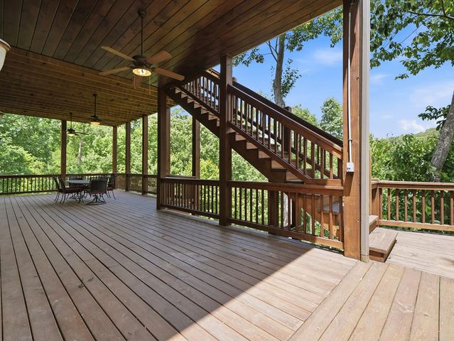 474 Seneca Way, Ellijay, GA 30540