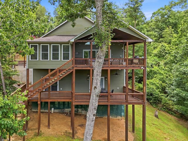 474 Seneca Way, Ellijay, GA 30540