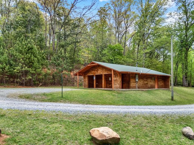 474 Seneca Way, Ellijay, GA 30540