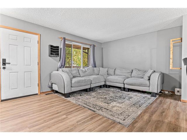 5480 Mallard Lane, Monticello, MN 55362