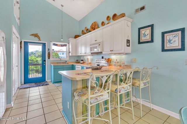 108 W Dolphin Drive, Oak Island, NC 28465