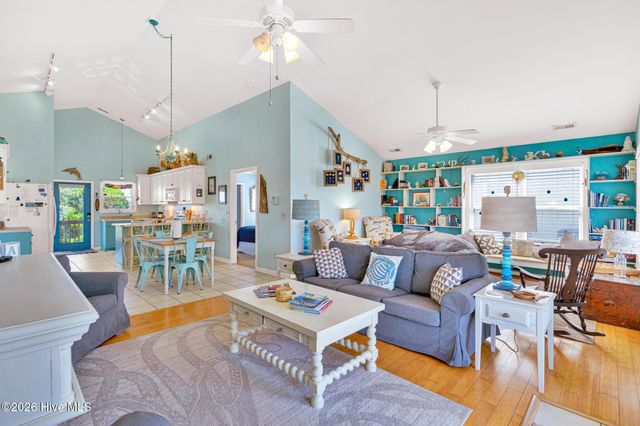 108 W Dolphin Drive, Oak Island, NC 28465