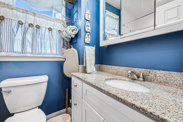 19 Laconia Ave, Saugus, MA 01906