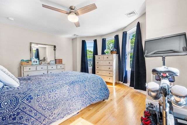 19 Laconia Ave, Saugus, MA 01906