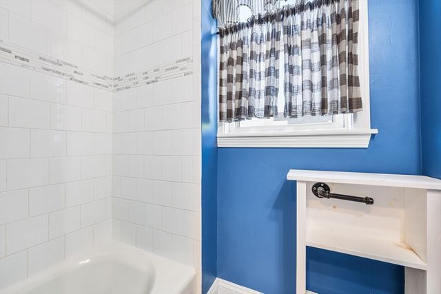 19 Laconia Ave, Saugus, MA 01906