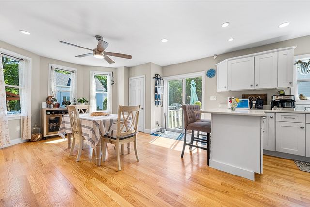 19 Laconia Ave, Saugus, MA 01906