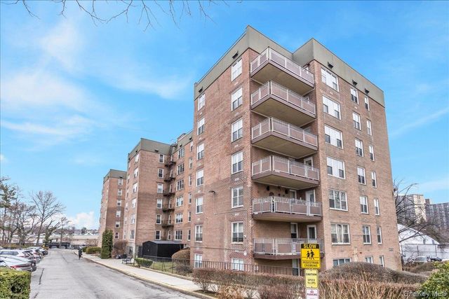 212-30 23rd Avenue 6A, Bayside, NY 11360