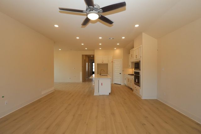 6929 Nubuck Drive, Montgomery, TX 77316
