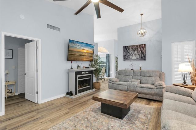 3837 DARSTON STREET, Palm Harbor, FL 34685