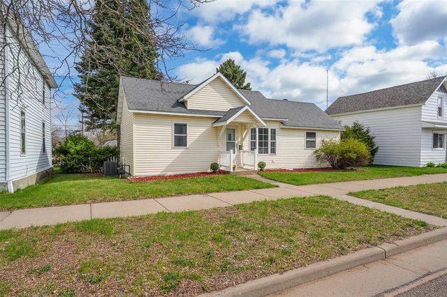 914 Water Street, Chippewa Falls, WI 54729