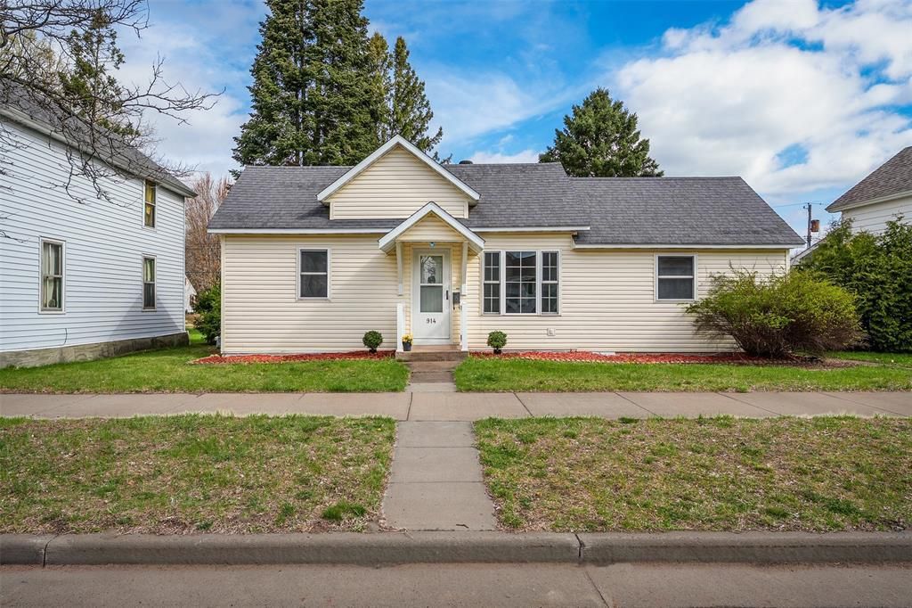 914 Water Street, Chippewa Falls, WI 54729
