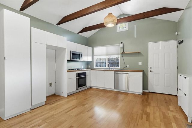 1542 W 17th Street, Los Angeles, CA 90006