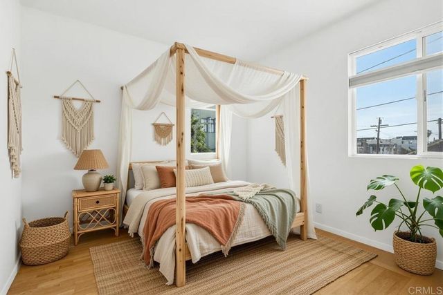 1542 W 17th Street, Los Angeles, CA 90006