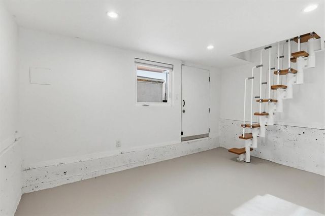 1542 W 17th Street, Los Angeles, CA 90006