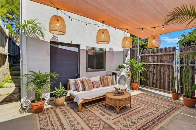 1542 W 17th Street, Los Angeles, CA 90006