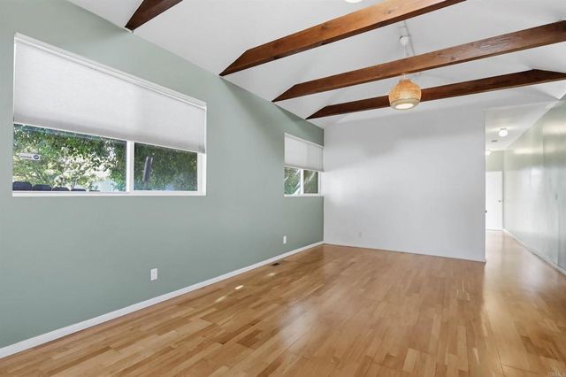 1542 W 17th Street, Los Angeles, CA 90006