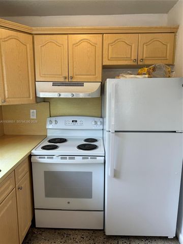 1861 NW 19th St 4, Miami, FL 33125