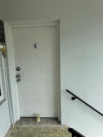 1861 NW 19th St 4, Miami, FL 33125