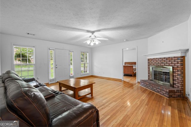 615 Peach Street, Manchester, GA 31816